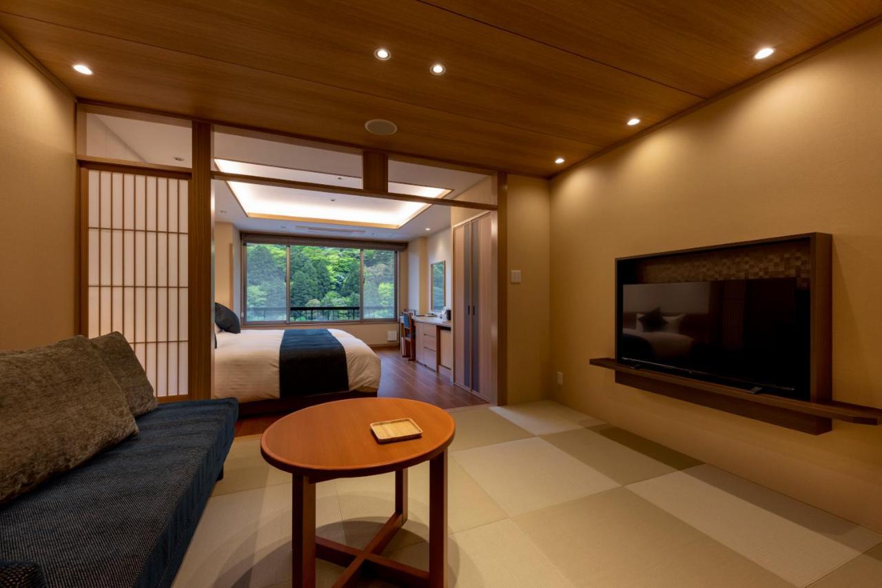 Shikanoyu Hotel Komono Екстериор снимка