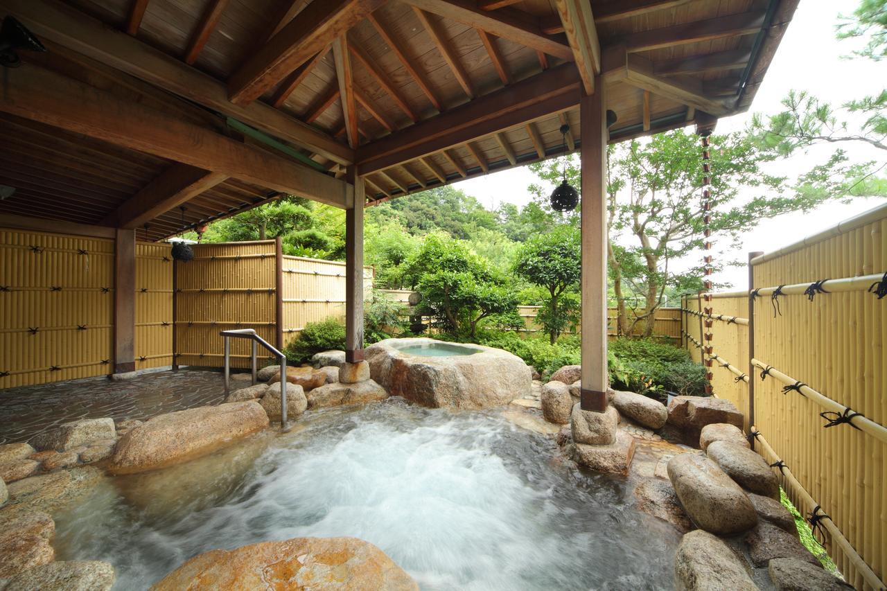 Shikanoyu Hotel Komono Екстериор снимка