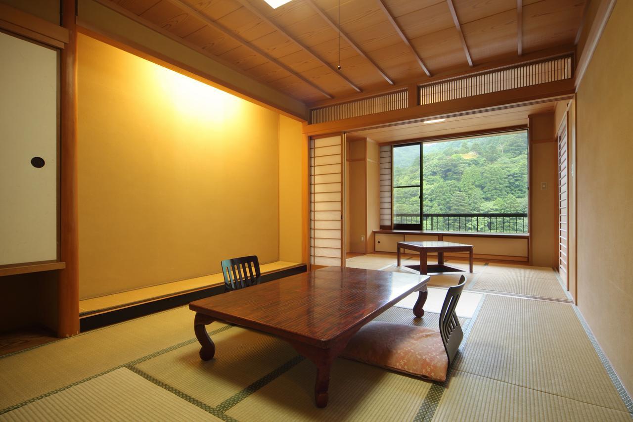 Shikanoyu Hotel Komono Екстериор снимка