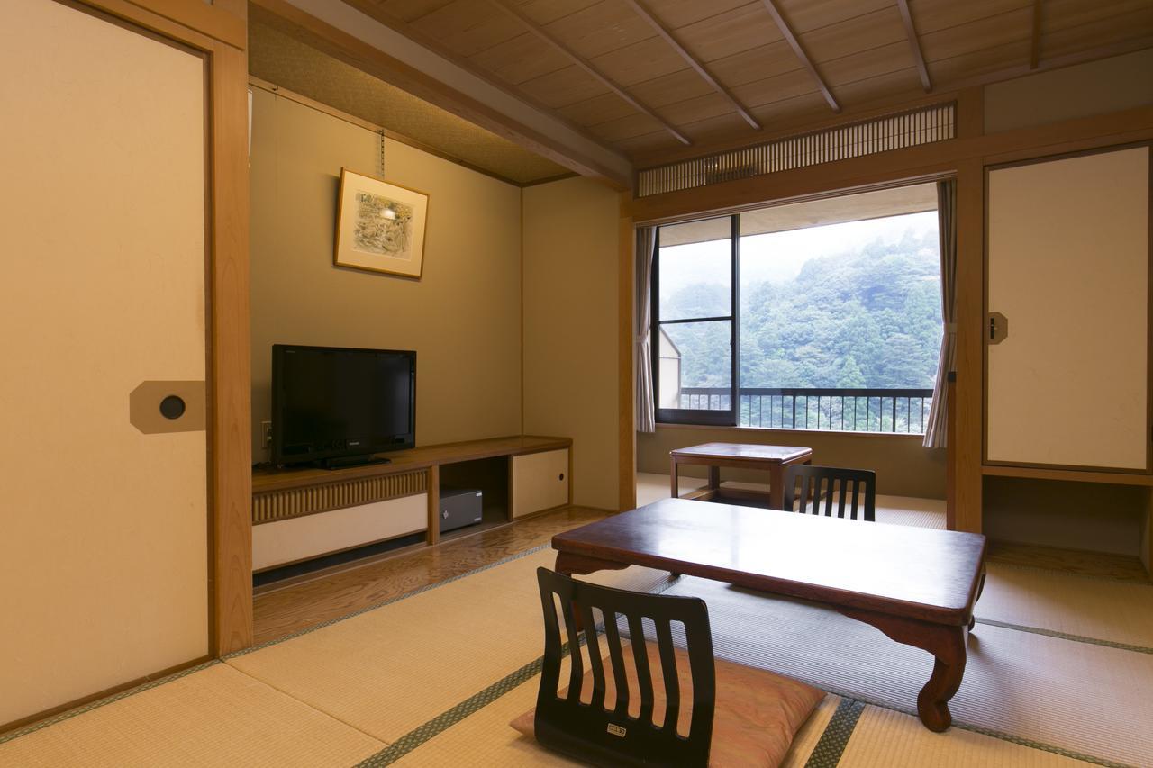 Shikanoyu Hotel Komono Екстериор снимка